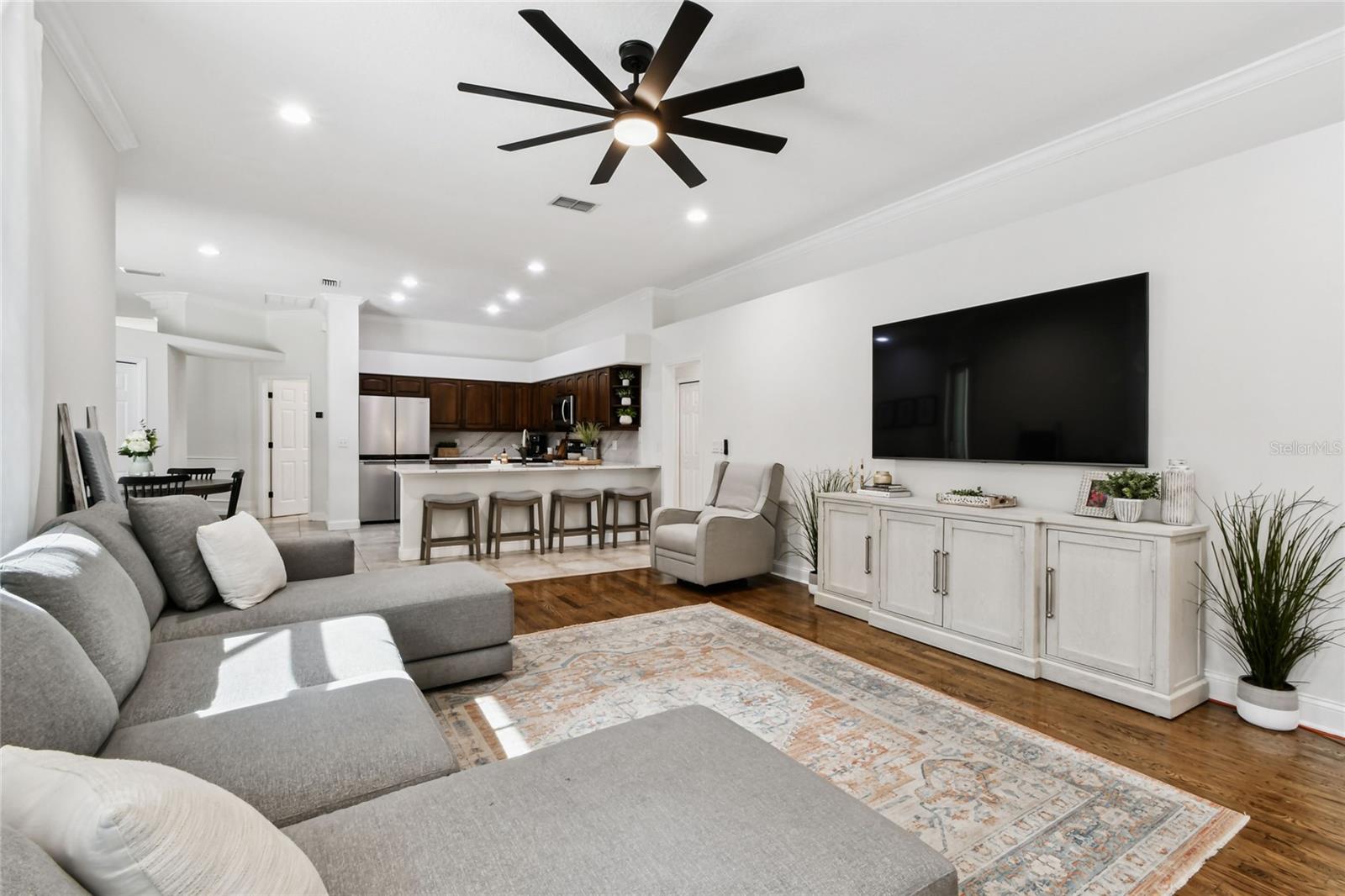 SOUTHFORK AT VAN DYKE FARMS - Residential