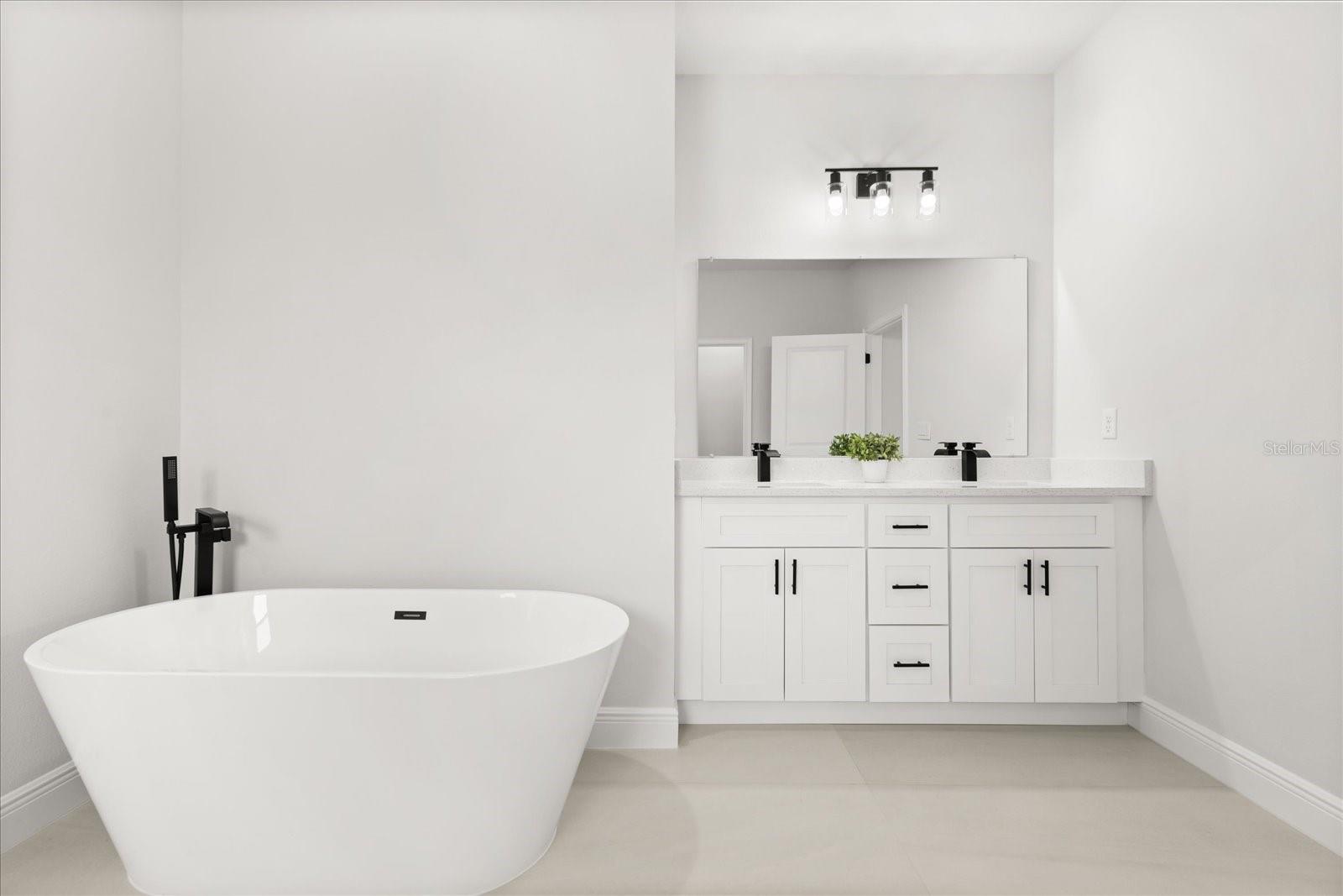 MARION OAKS UN 05 - Residential Lease