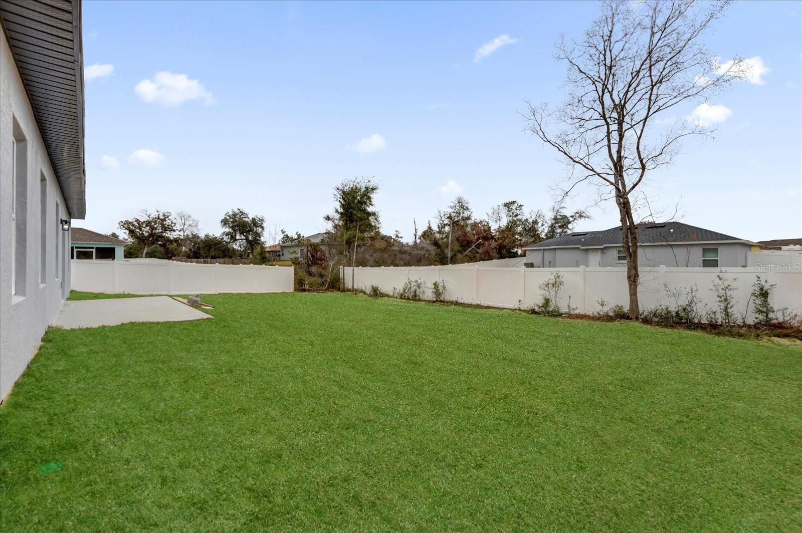 MARION OAKS UN 05 - Residential Lease