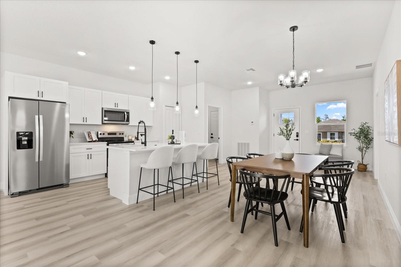 MARION OAKS UN 05 - Residential Lease