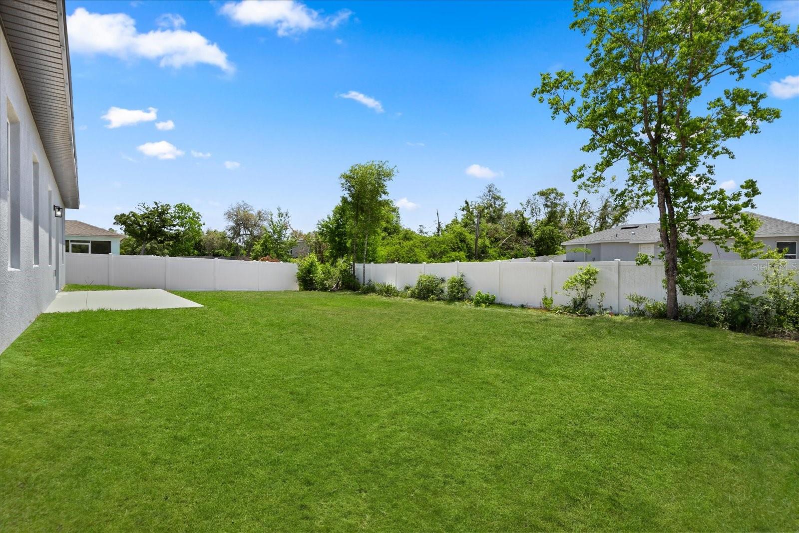 MARION OAKS UN 05 - Residential Lease