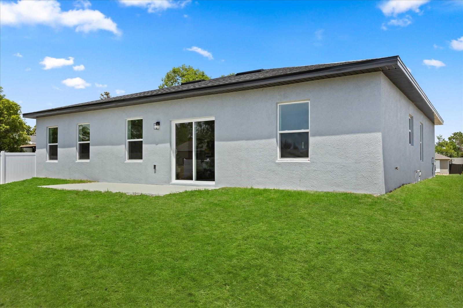 MARION OAKS UN 05 - Residential Lease