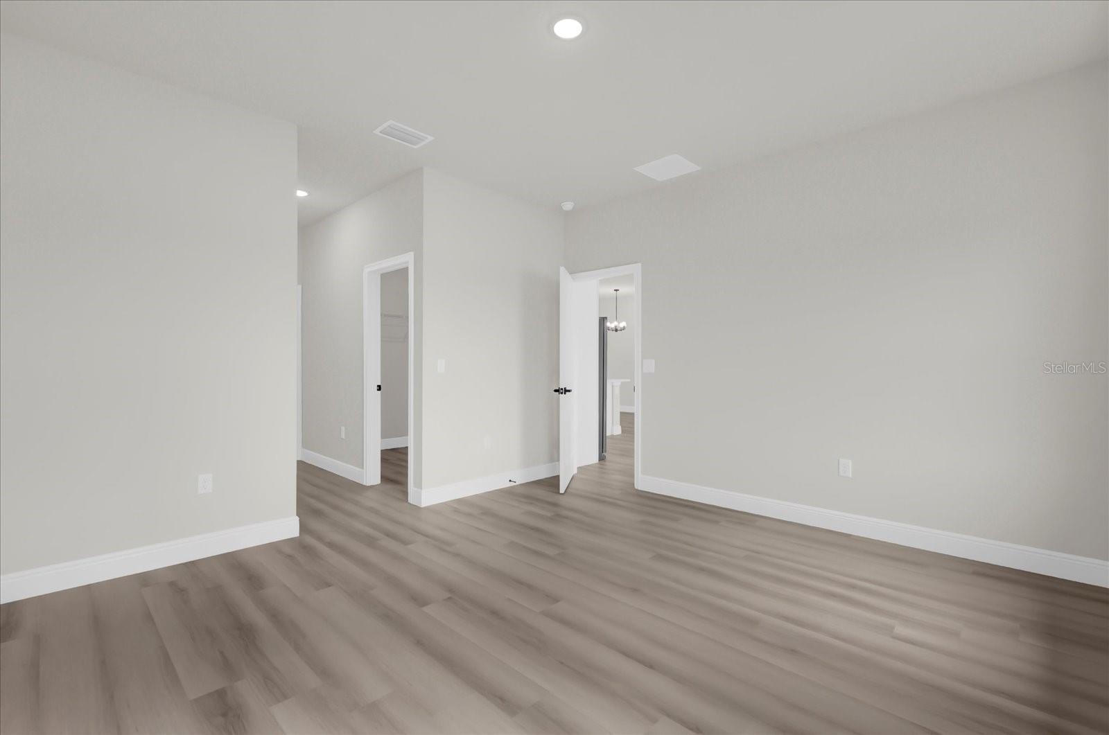 MARION OAKS UN 05 - Residential Lease