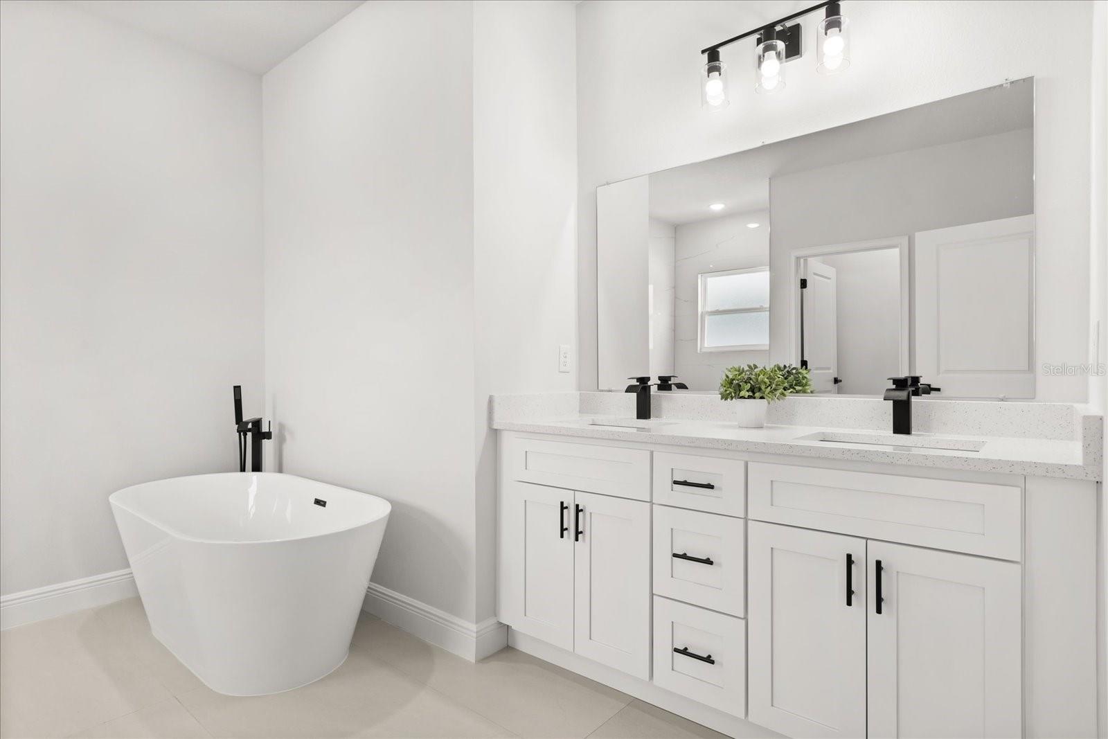 MARION OAKS UN 05 - Residential Lease