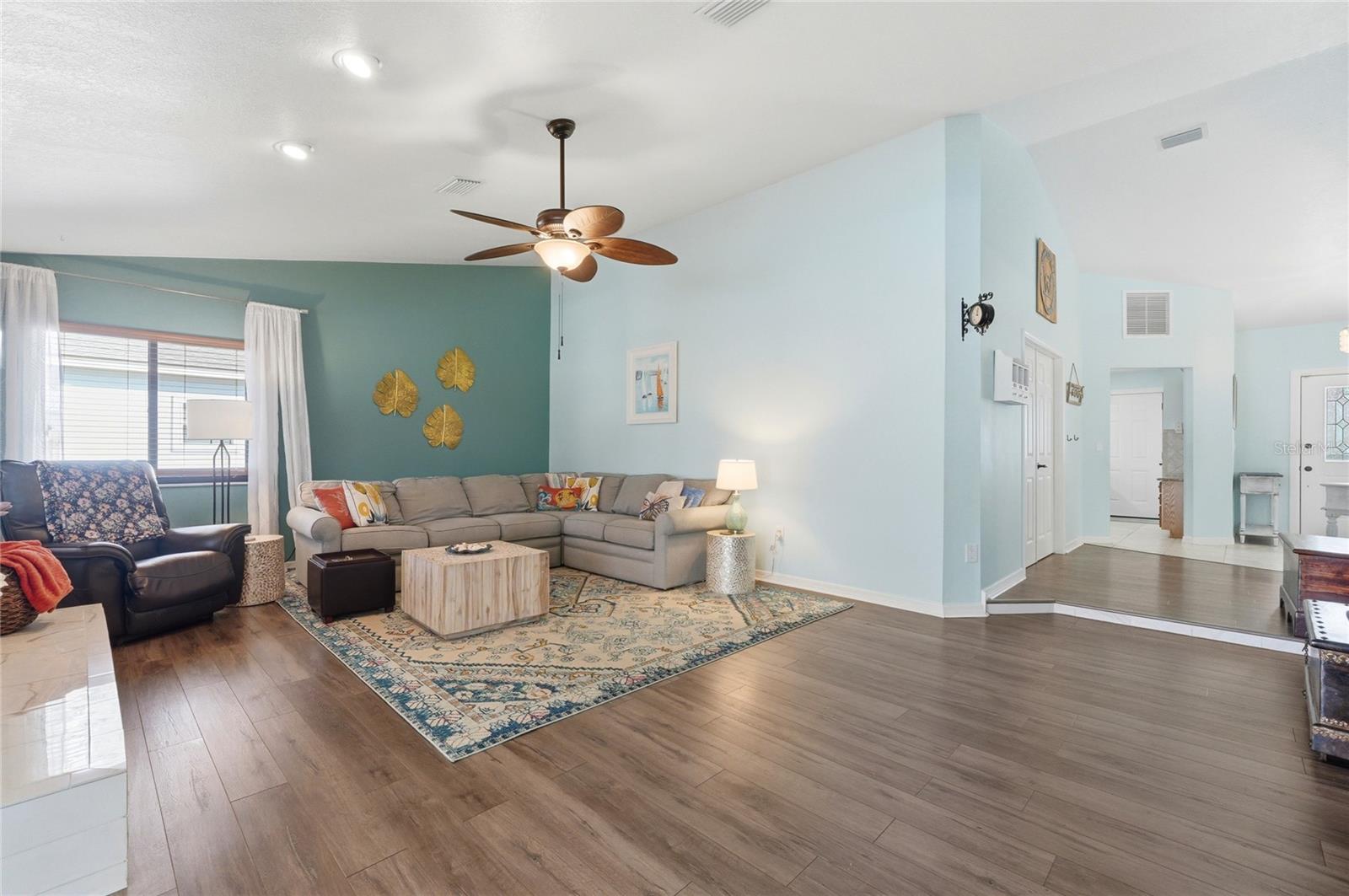 DEER BROOKE - Residential