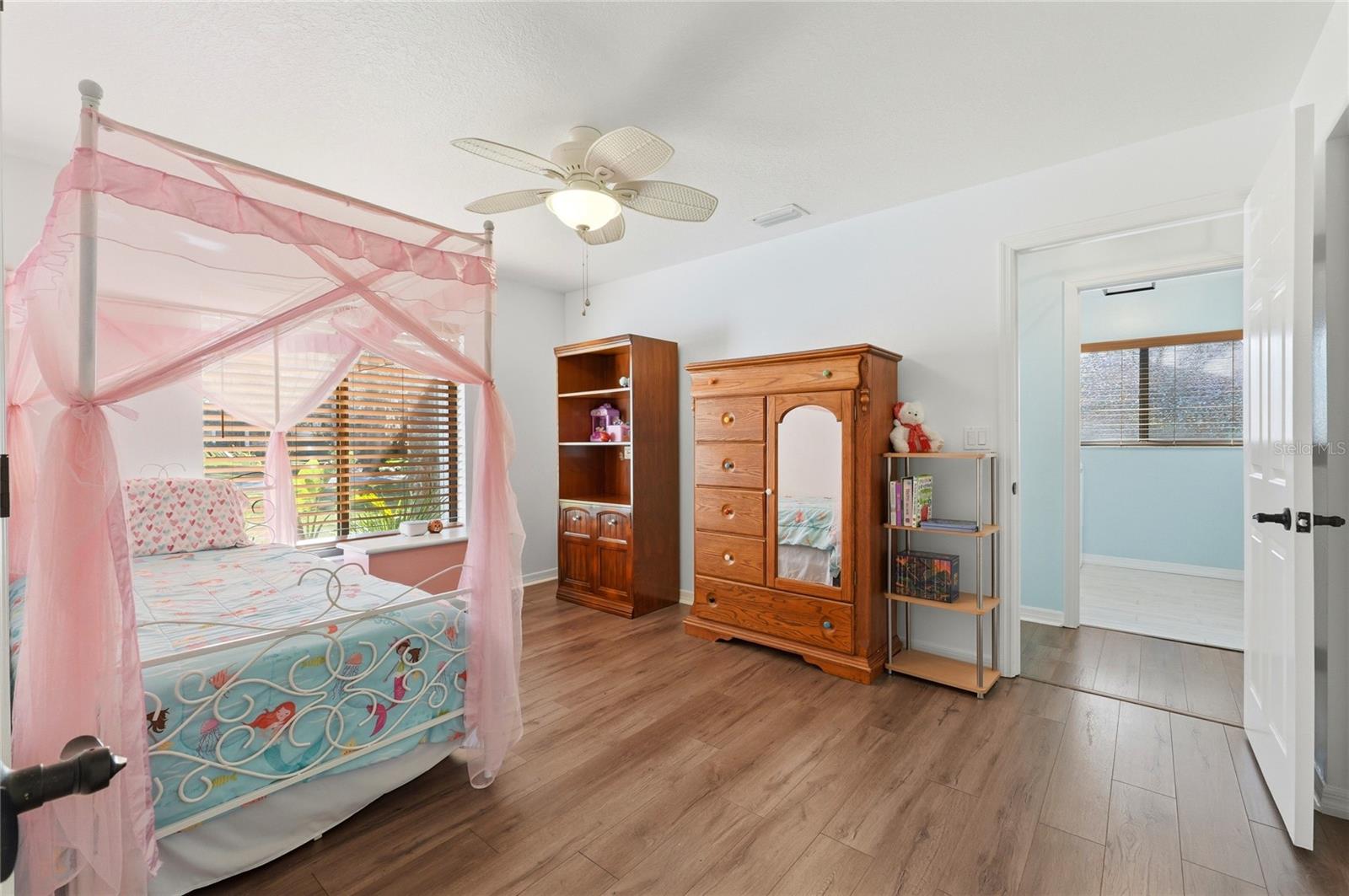 DEER BROOKE - Residential