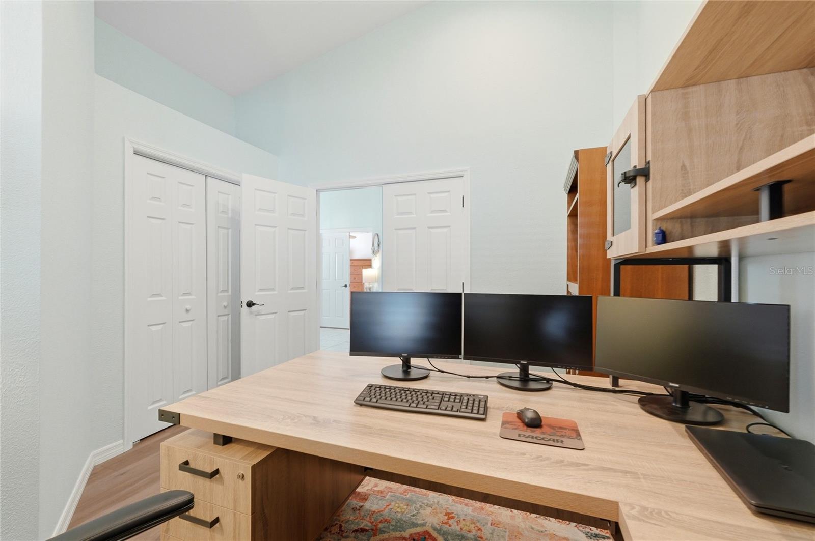 DEER BROOKE - Residential