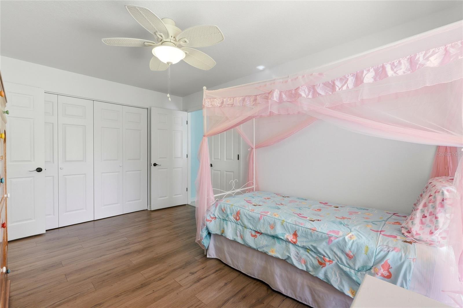 DEER BROOKE - Residential