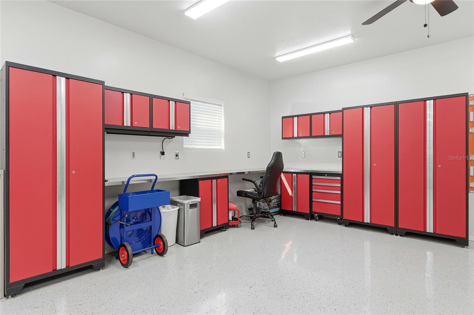 DEER BROOKE - Residential