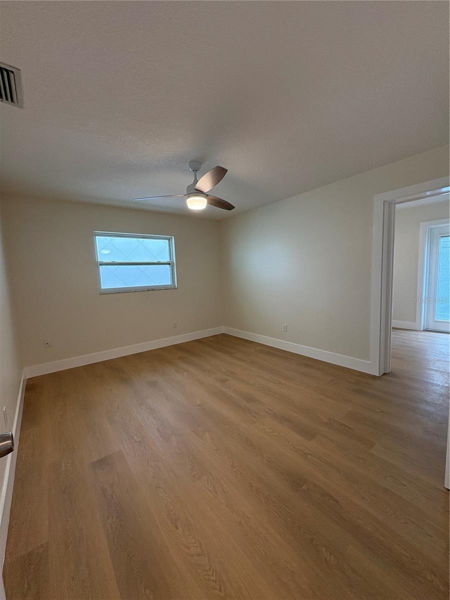 GAY SHORES - Residential Lease