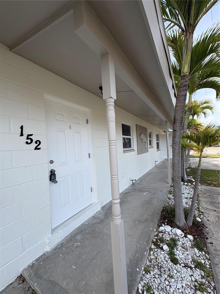 GAY SHORES - Residential Lease