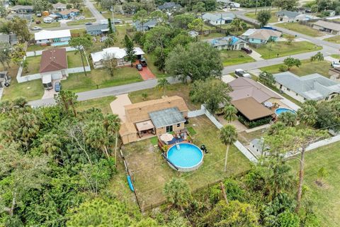 A home in PORT CHARLOTTE