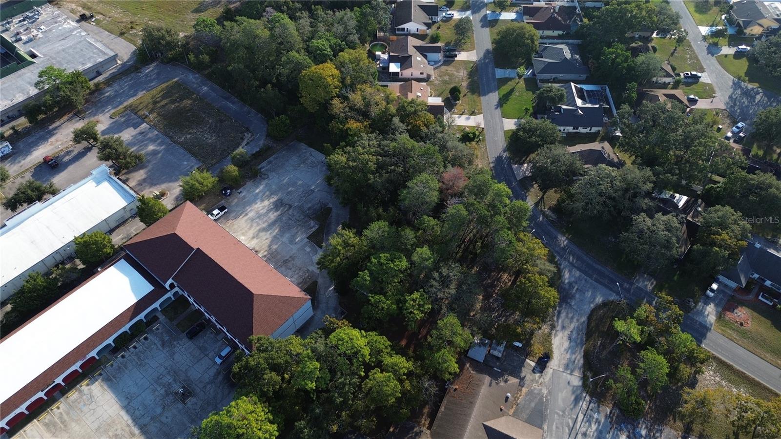 BERKELEY MANOR PH I - Land