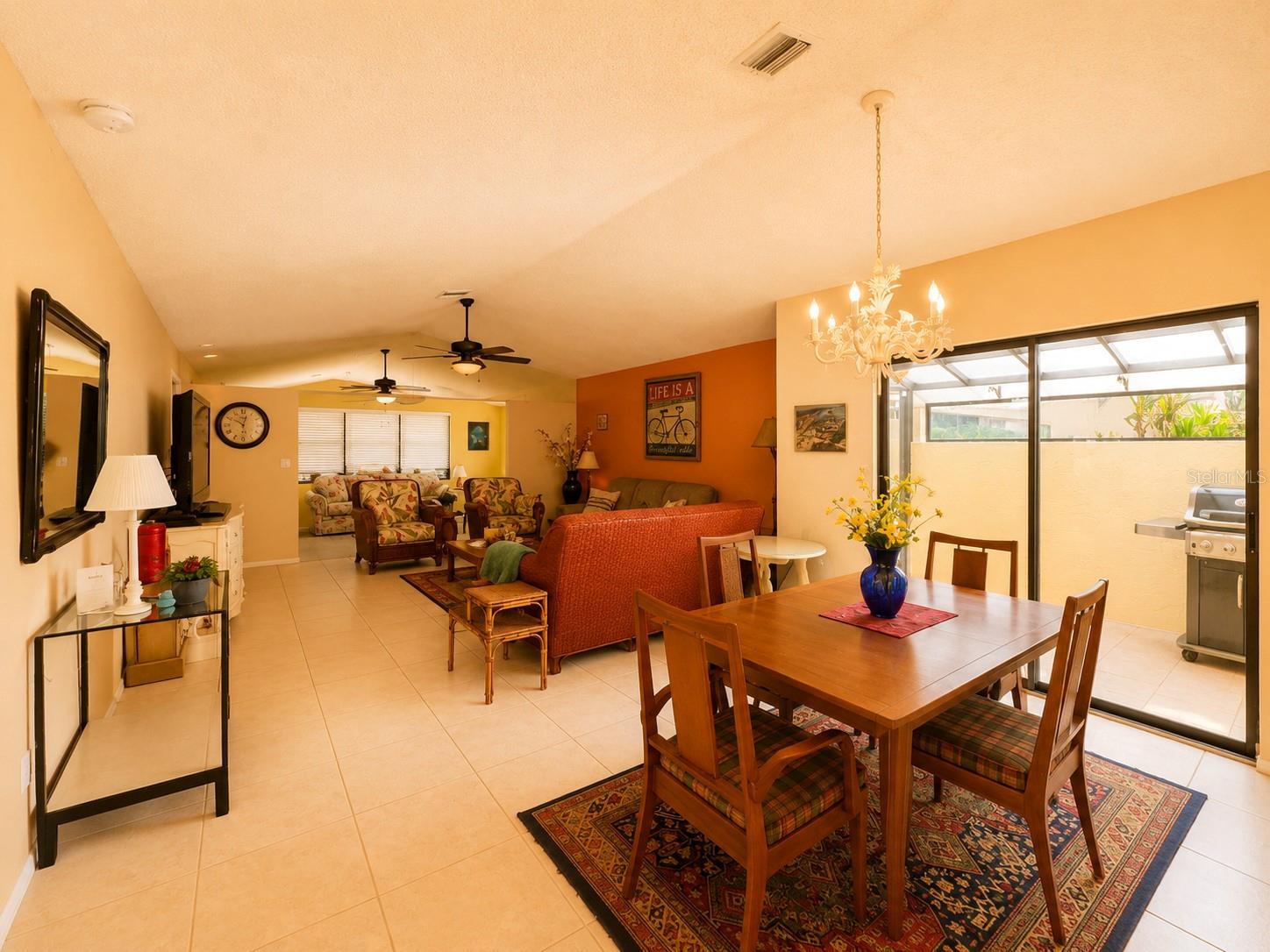 HOURGLASS LAKES PH 3 - Residential