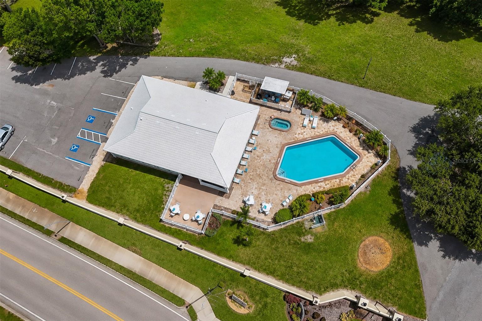 HOURGLASS LAKES PH 3 - Residential