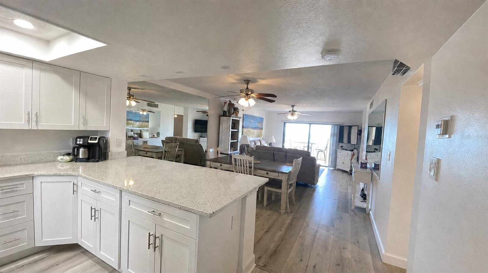 CANAVERAL TOWERS - Residential