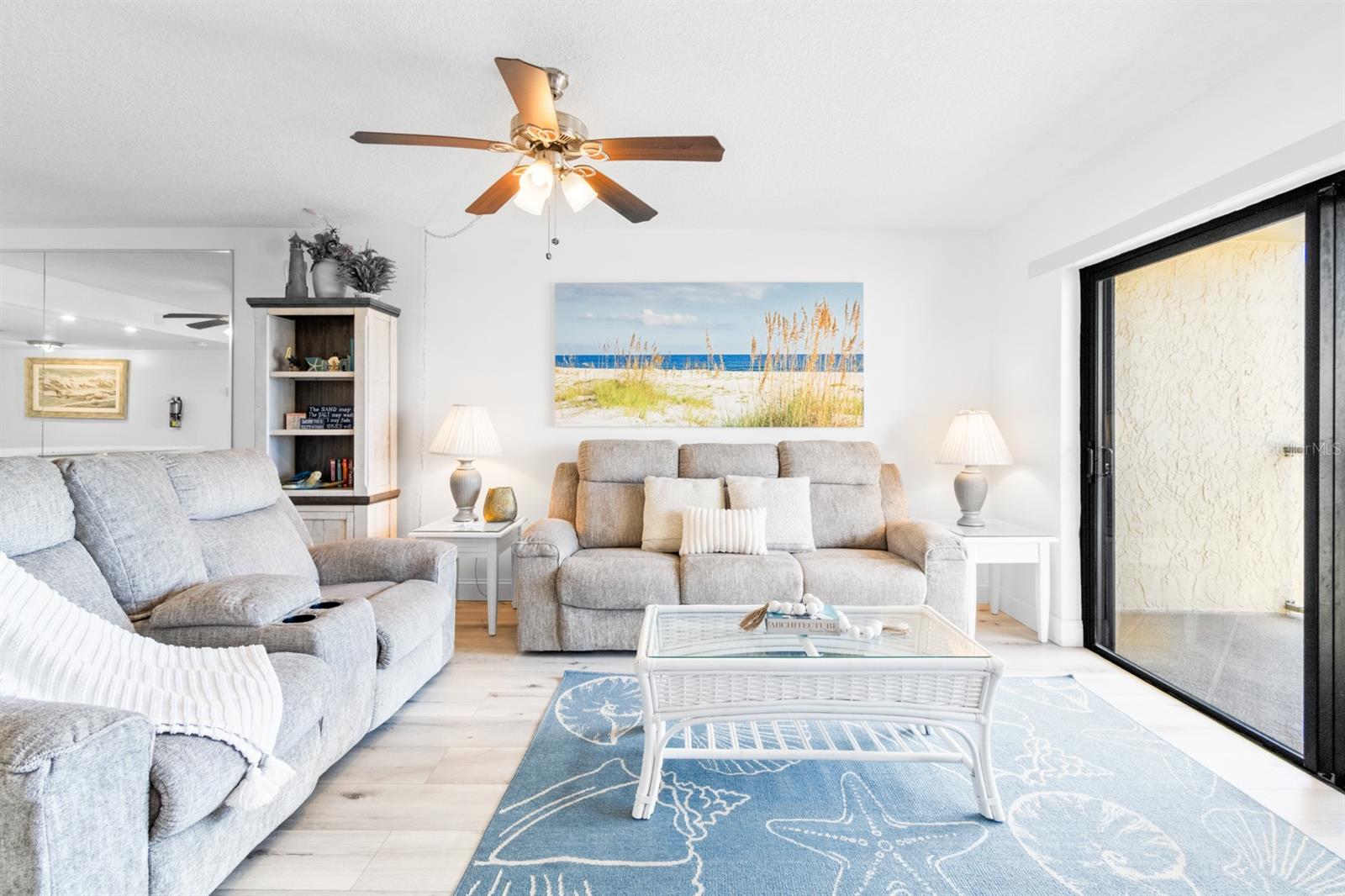 CANAVERAL TOWERS - Residential