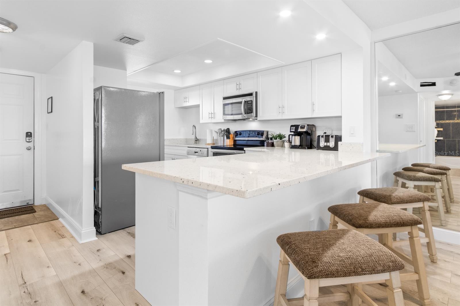 CANAVERAL TOWERS - Residential