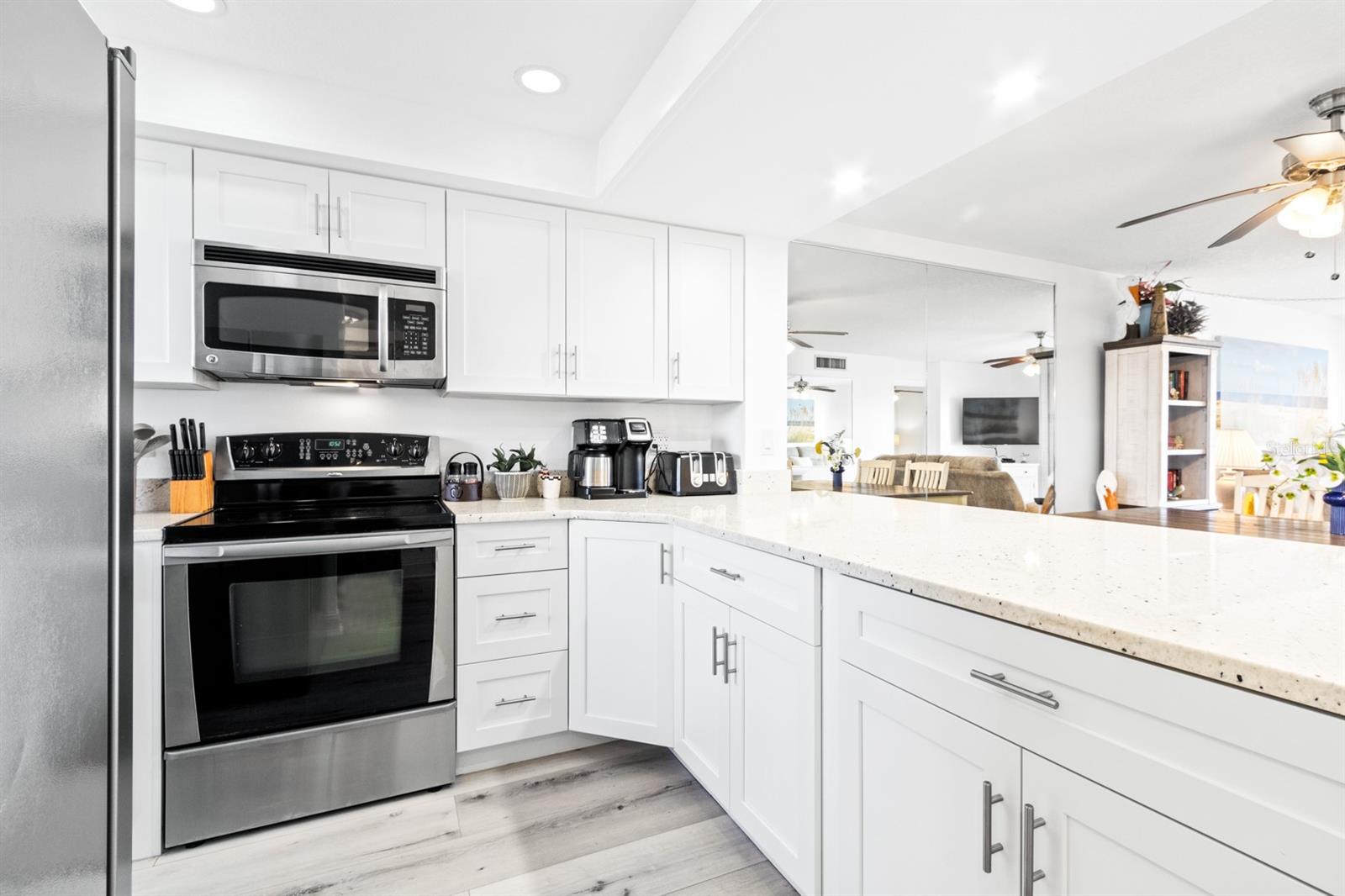 CANAVERAL TOWERS - Residential