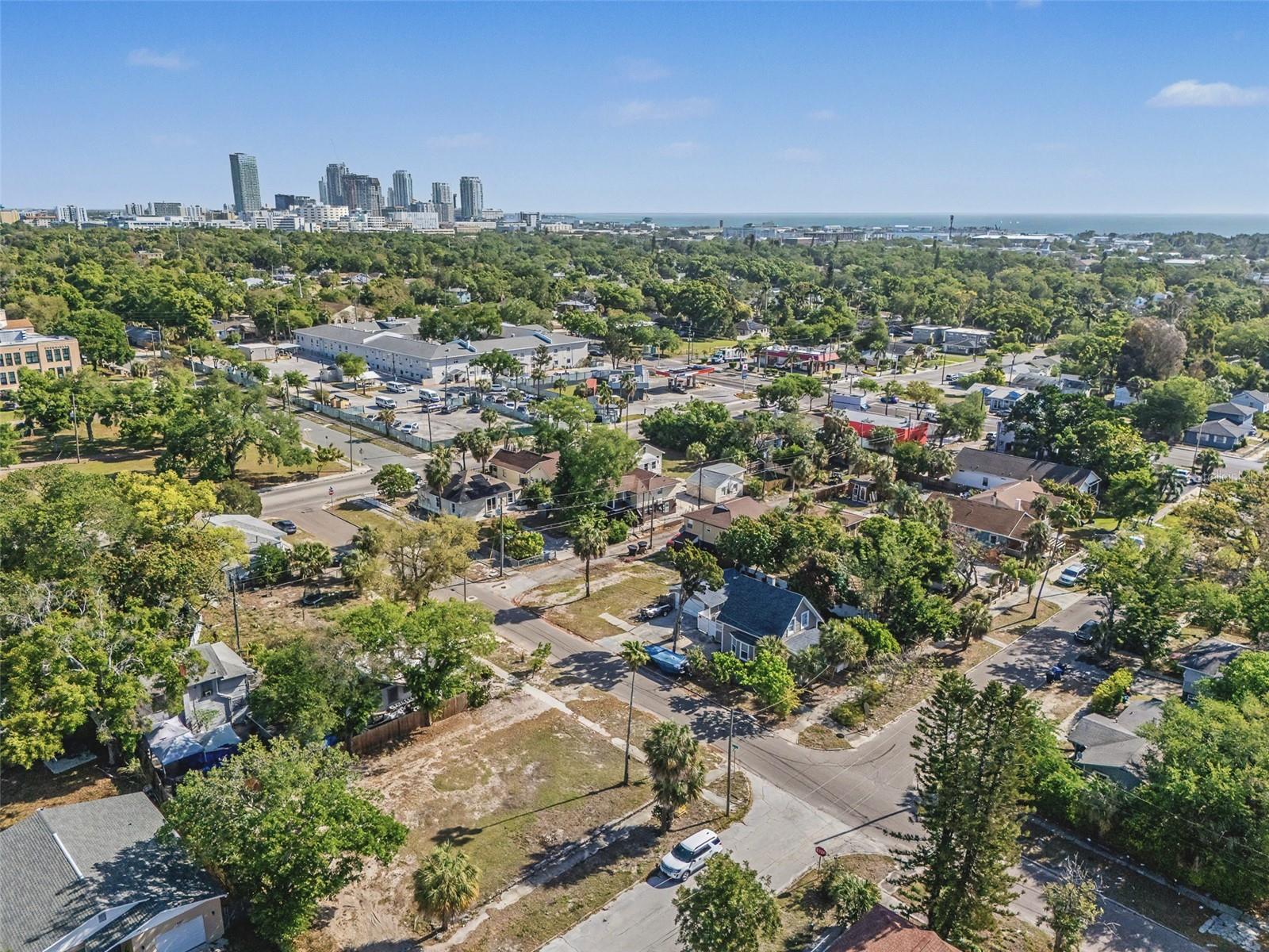 CROMWELL HEIGHTS - Land