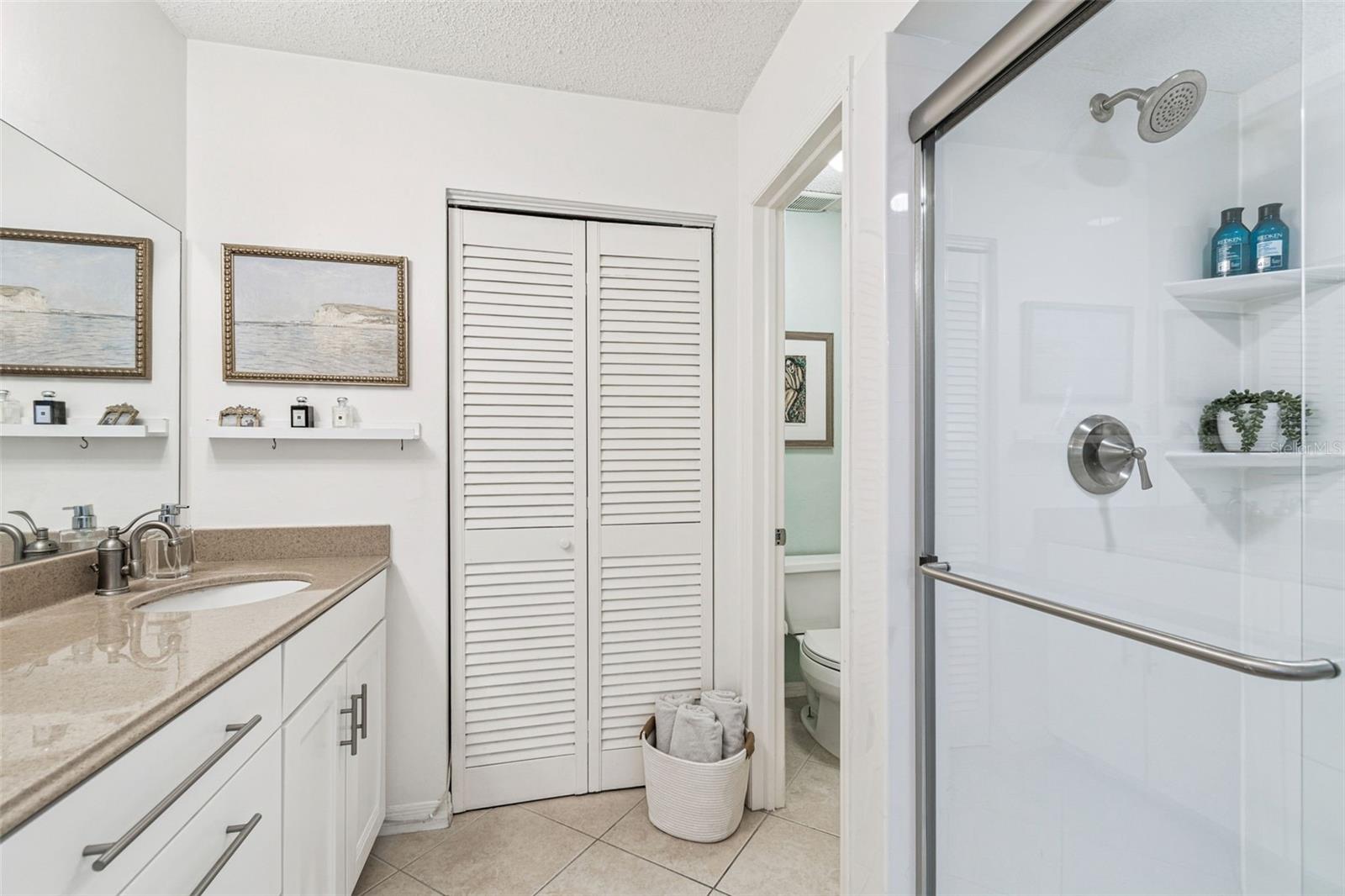 FEATHER SOUND - Residential