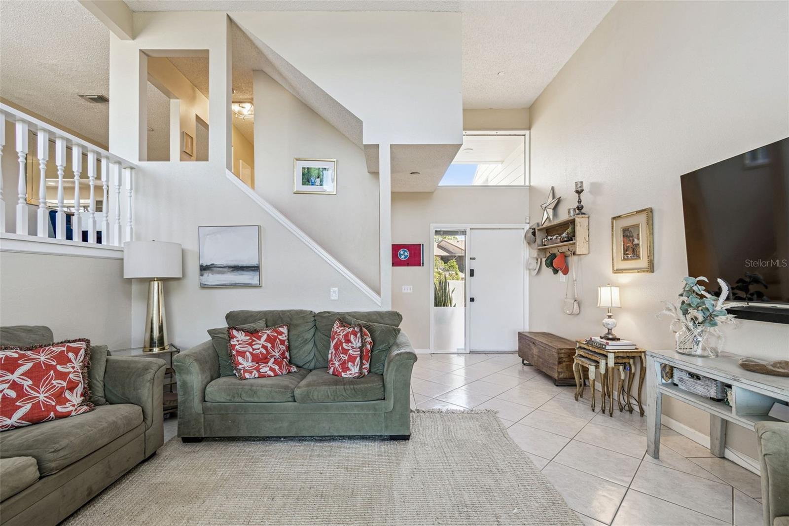 FEATHER SOUND - Residential