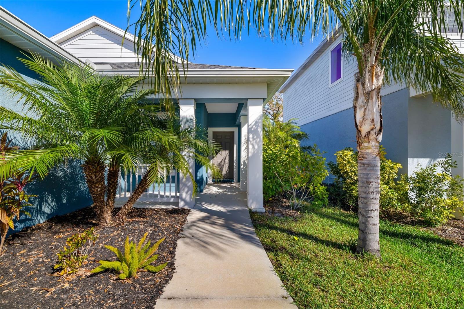 3632 SHIMMERING OAKS DRIVE
