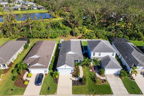 A home in PARRISH