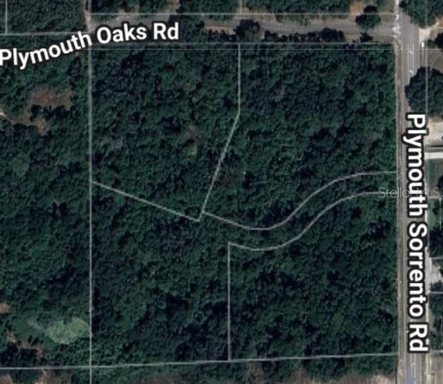 BENTONS PLYMOUTH OAKS ADD - Land