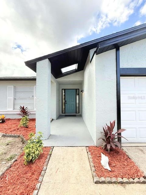 Photo of 1528 W Powder Horn Road, Titusville, FL 32796 (MLS # S5131480)