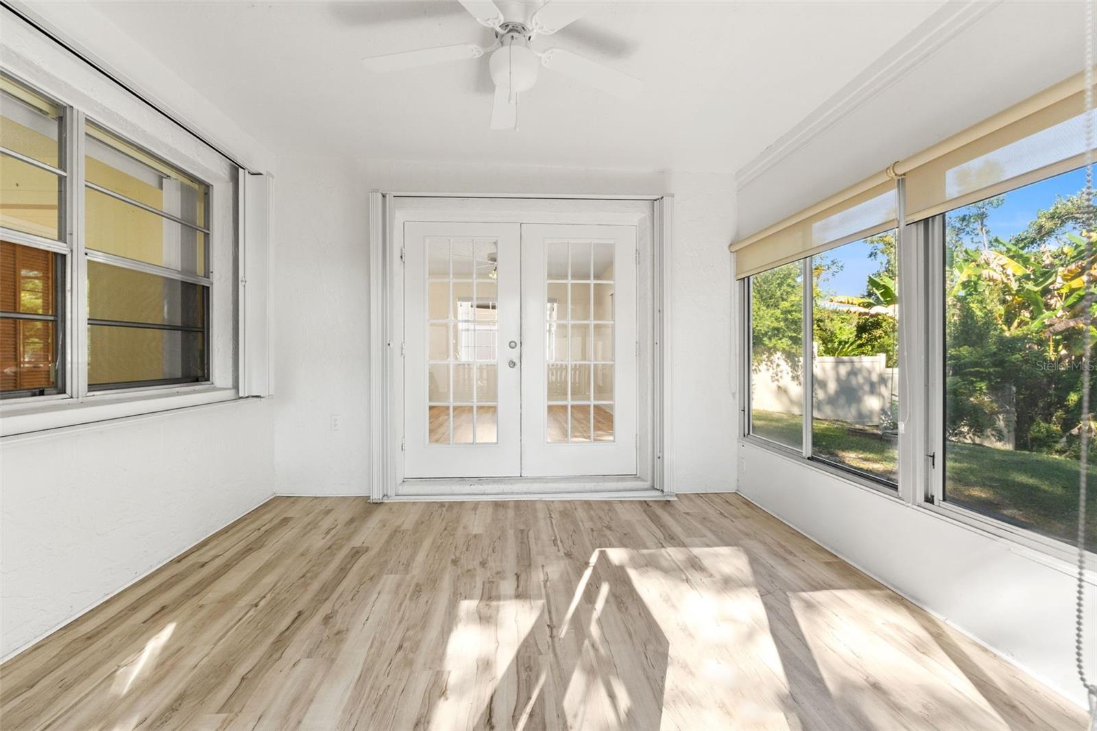 DEER PARK - Residential