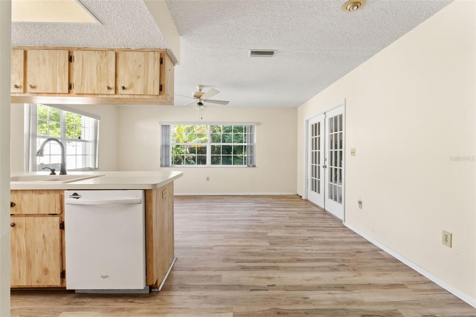 DEER PARK - Residential