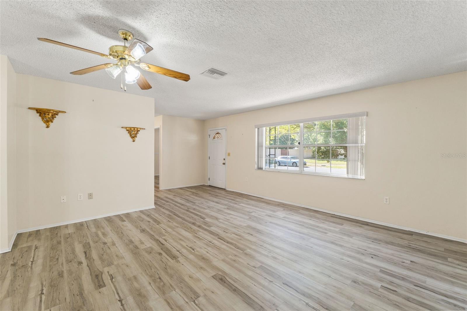 DEER PARK - Residential