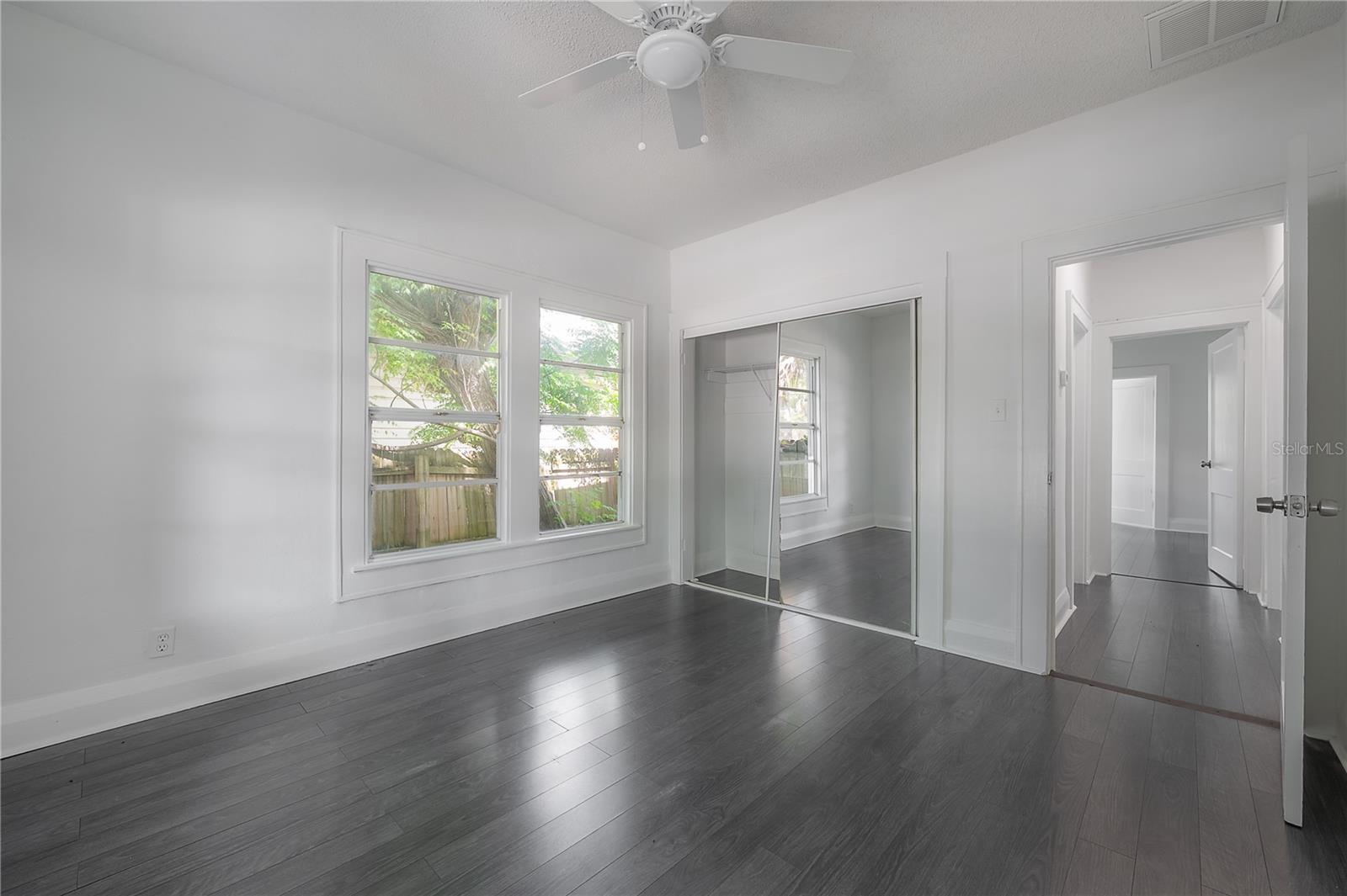 MEADOWBROOK - Residential