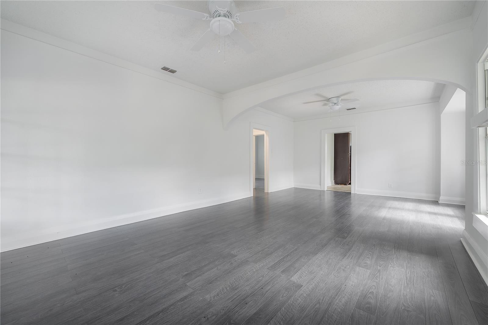 MEADOWBROOK - Residential