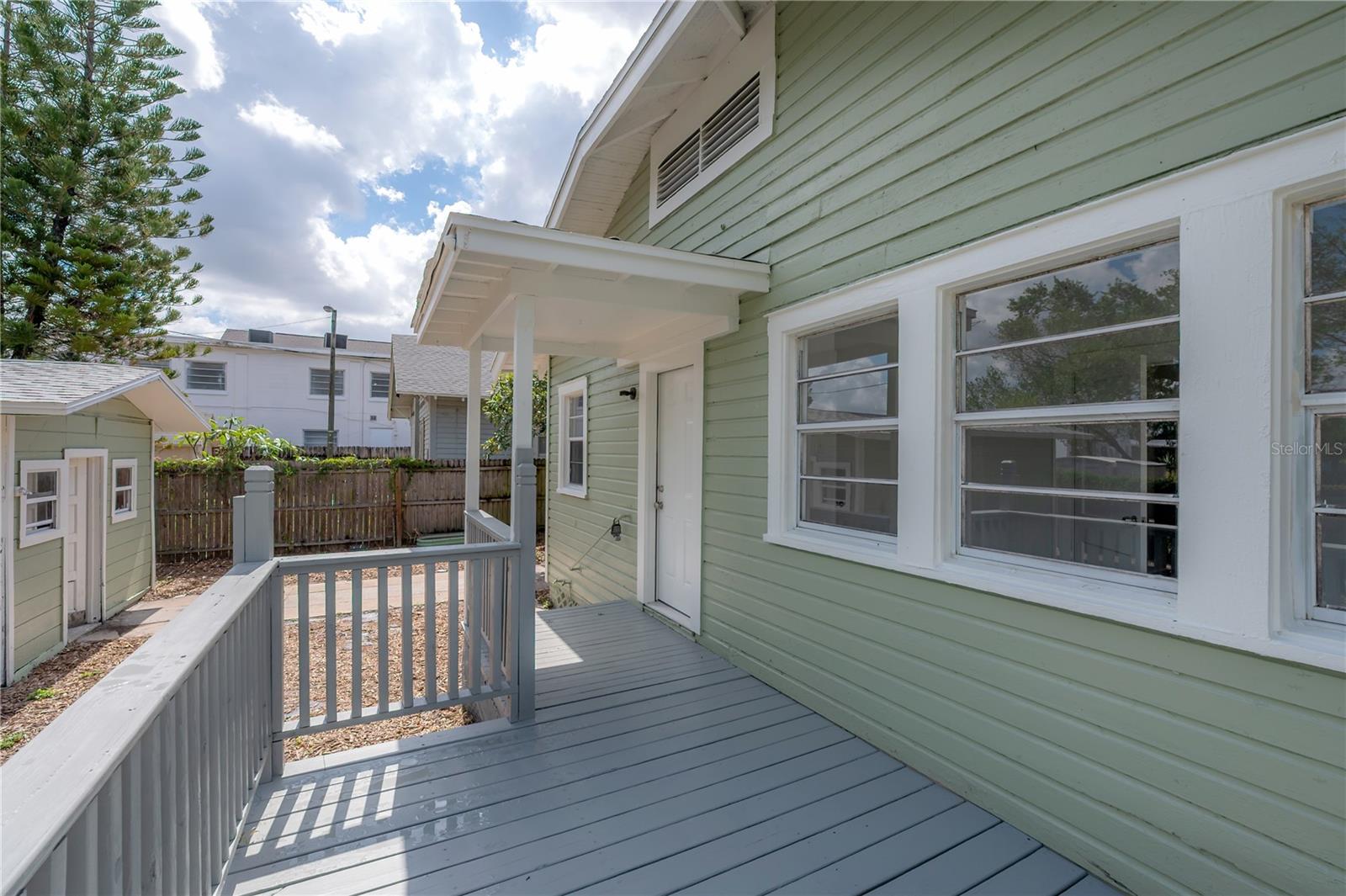 MEADOWBROOK - Residential