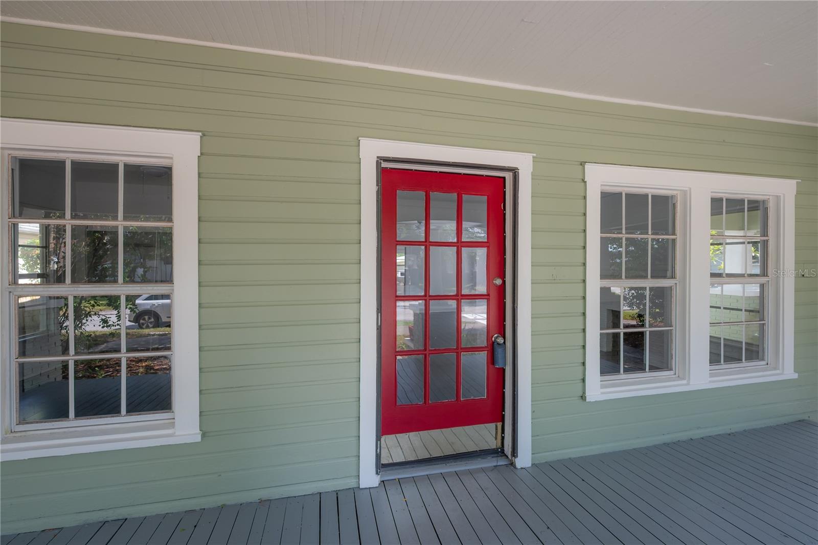 MEADOWBROOK - Residential