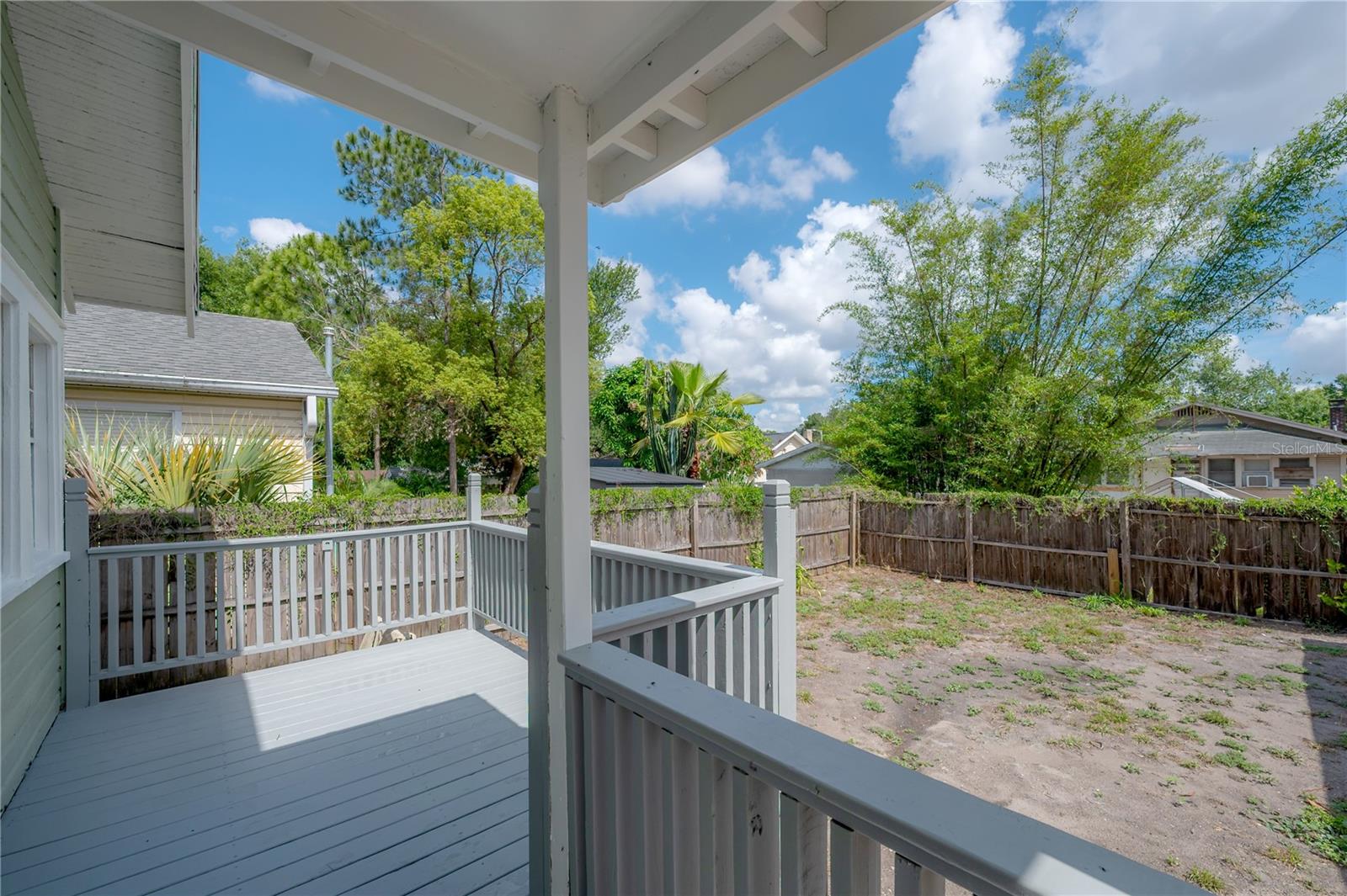 MEADOWBROOK - Residential
