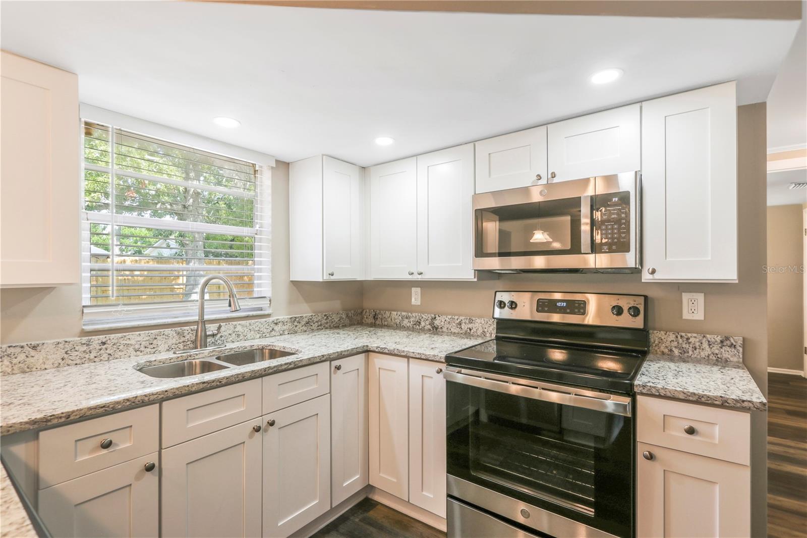 REGENCY PARK - Residential Lease