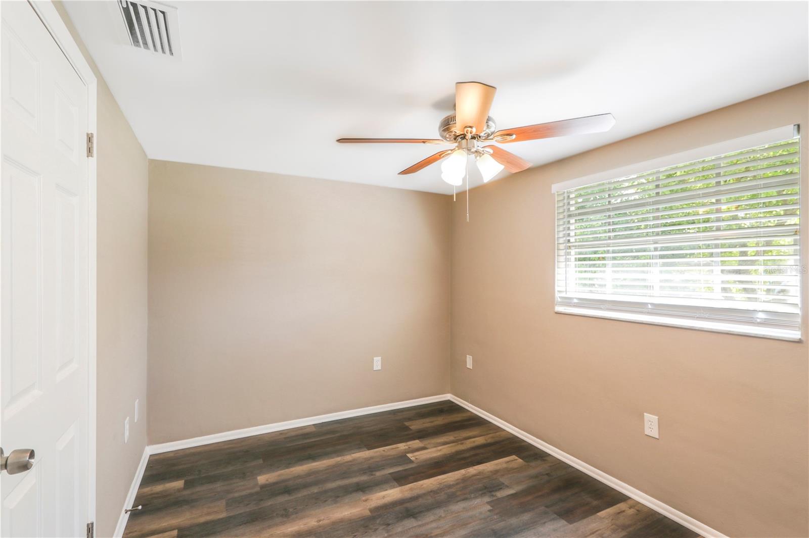 REGENCY PARK - Residential Lease