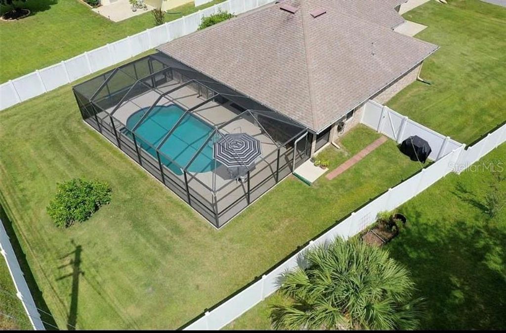 Photo of 17 Lamar Lane, Palm Coast, FL 32137 (MLS # G5100040)