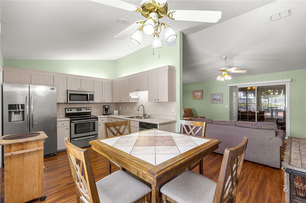 Photo of 8660 SE 140th Place Road, Summerfield, FL 34491 (MLS # OM723264)