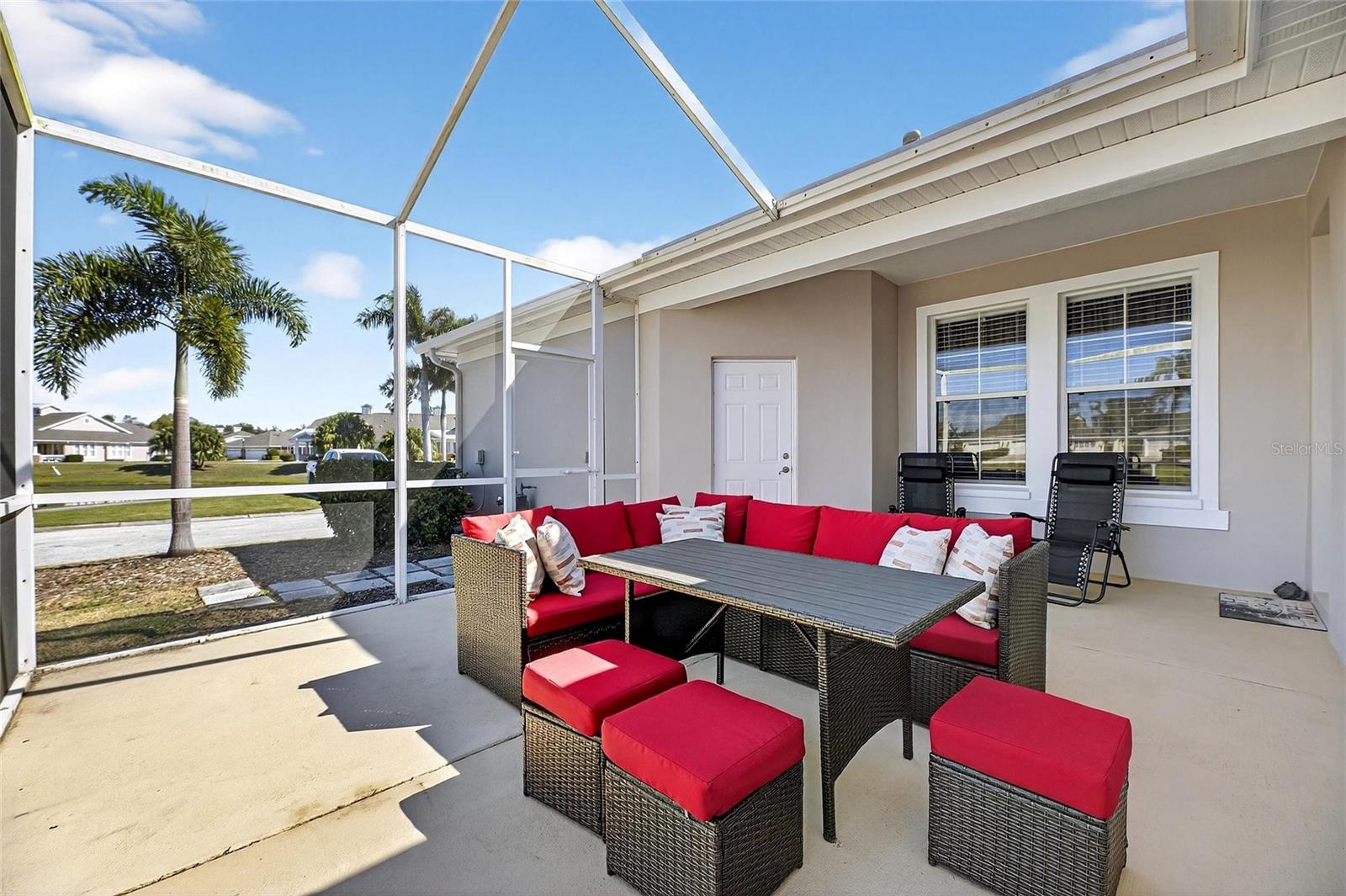 MIRABAY - Residential