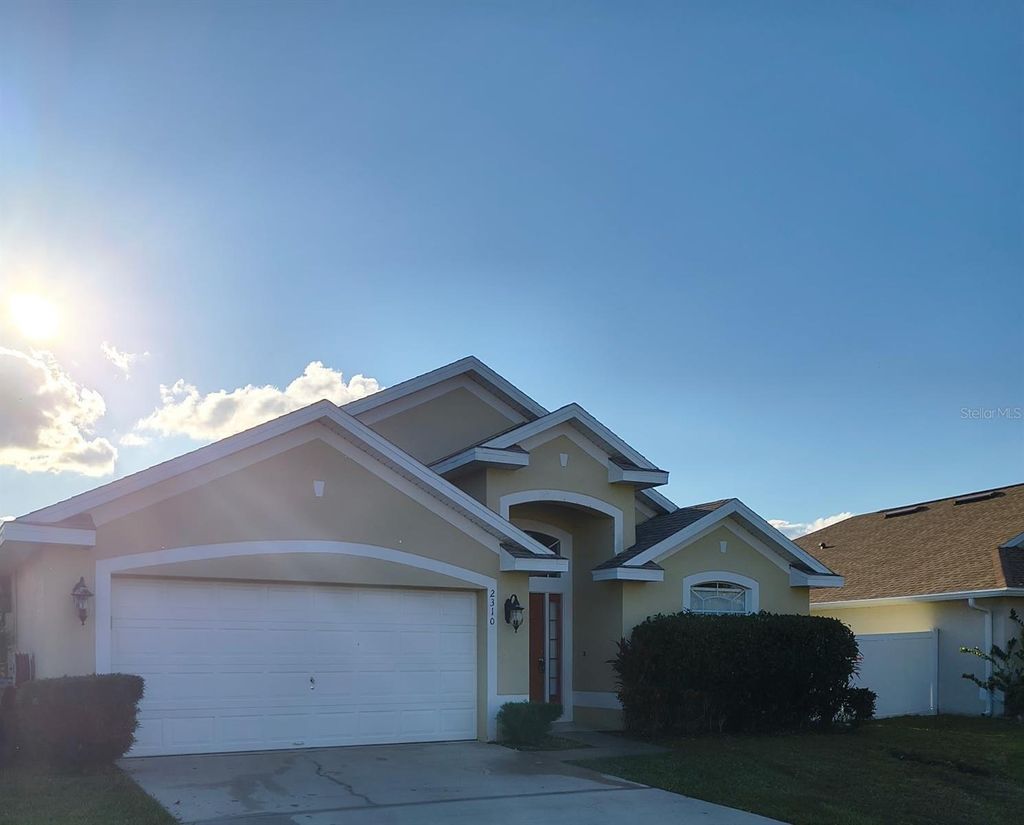 Photo of 2310 Walnut Canyon Drive, Kissimmee, FL 34758 (MLS # O6355782)