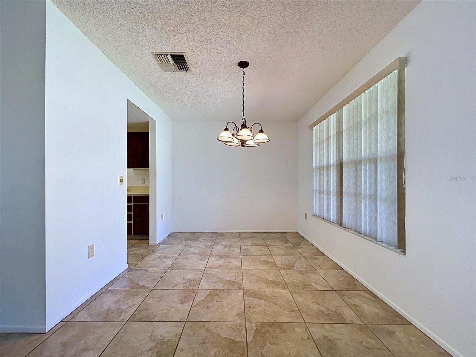 HERITAGE LAKE - Residential