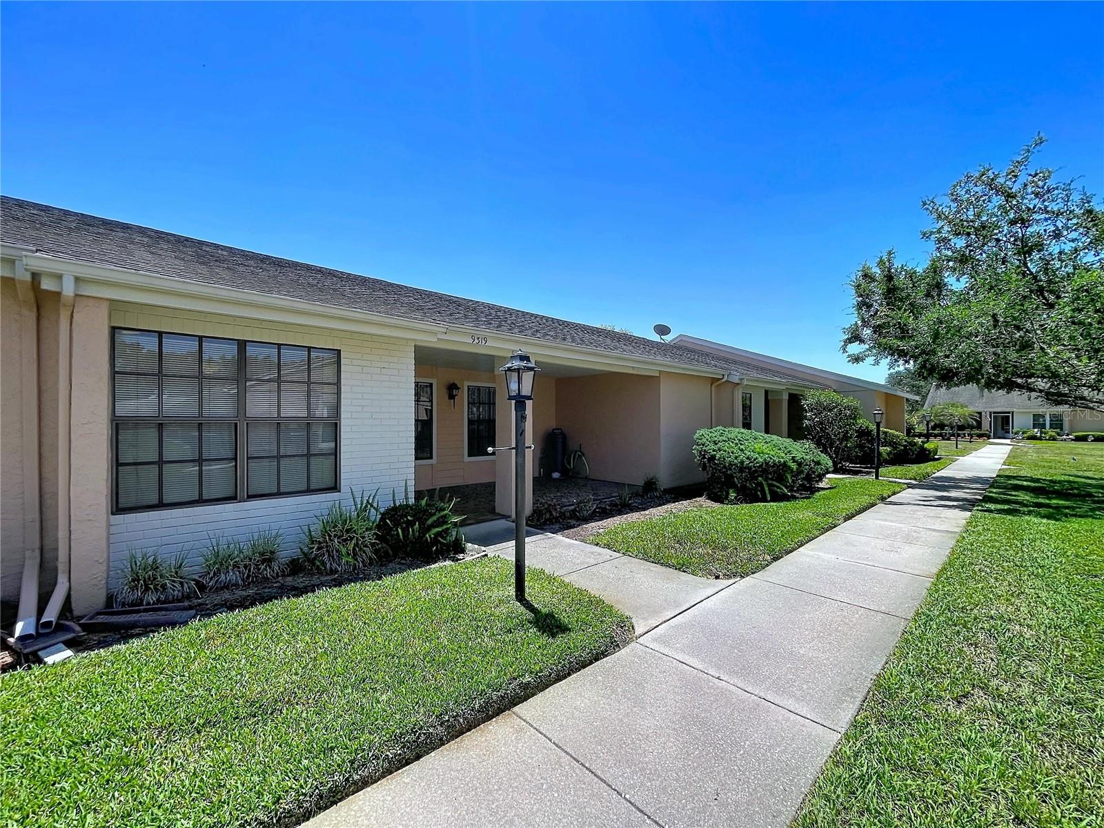 HERITAGE LAKE - Residential