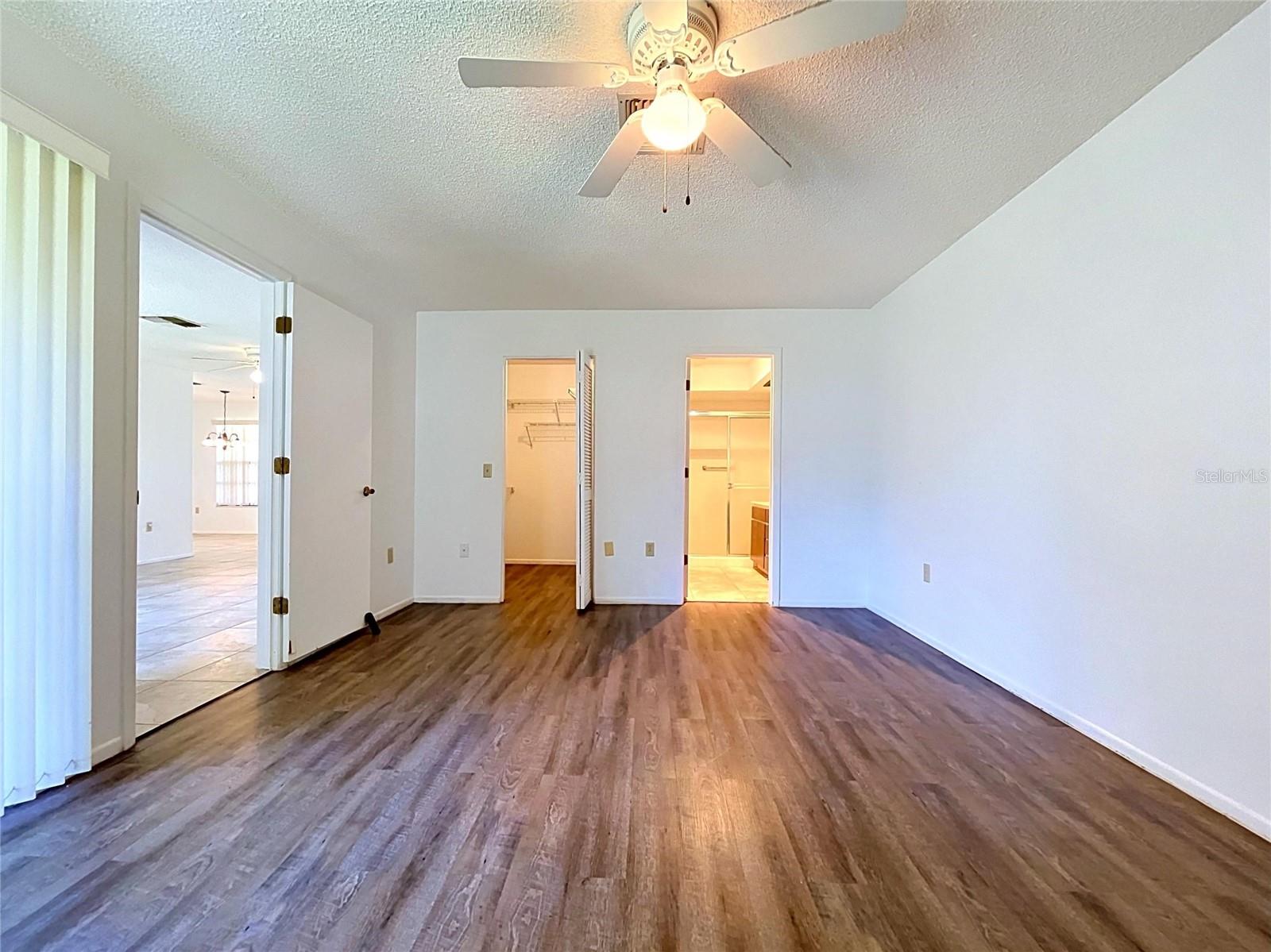 HERITAGE LAKE - Residential