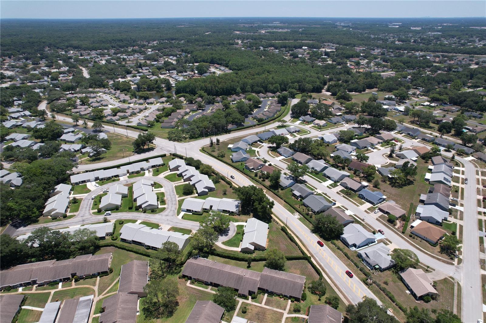 HERITAGE LAKE - Residential