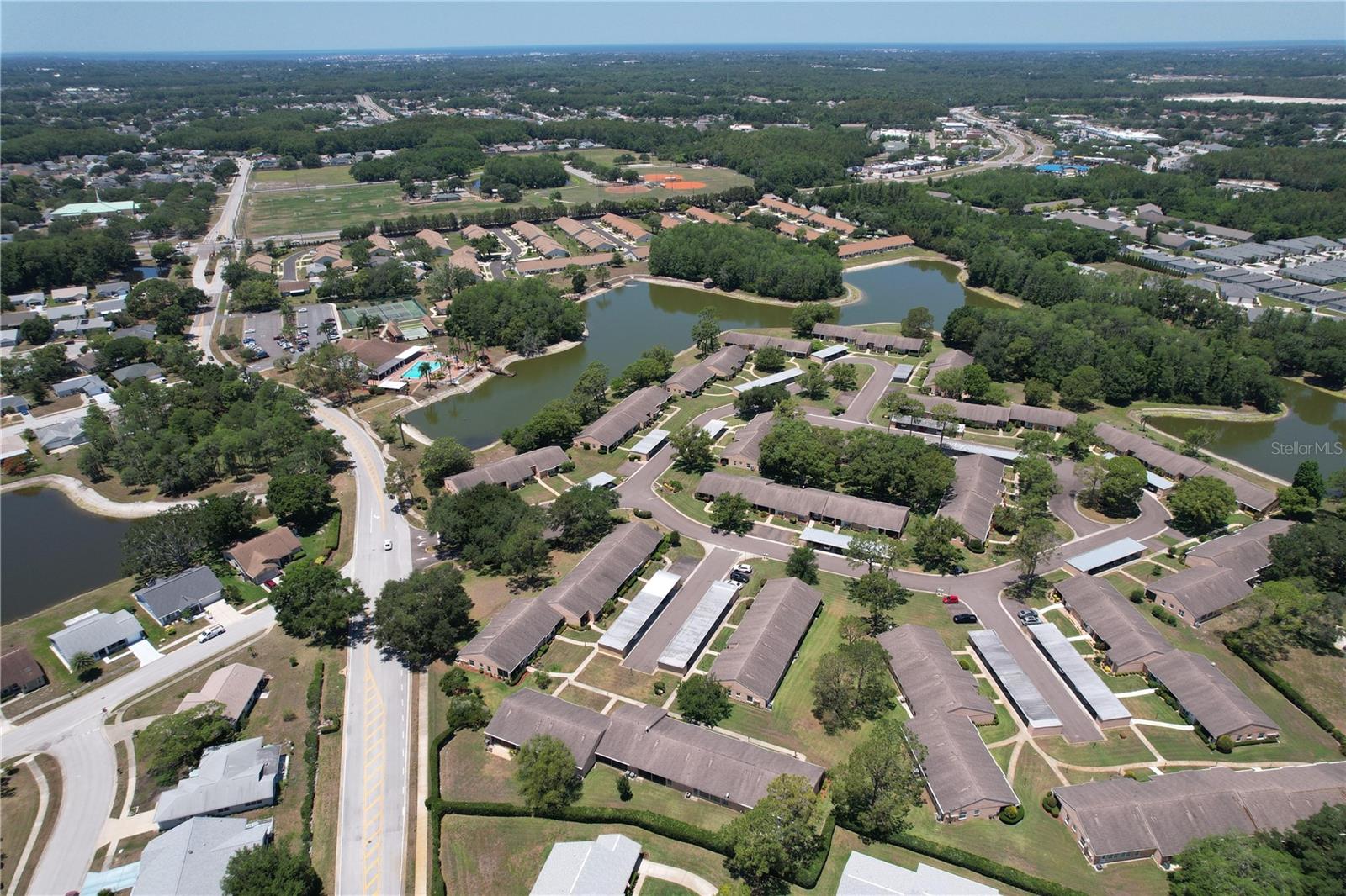 HERITAGE LAKE - Residential