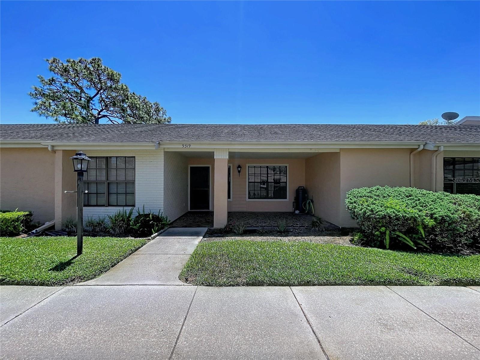 HERITAGE LAKE - Residential